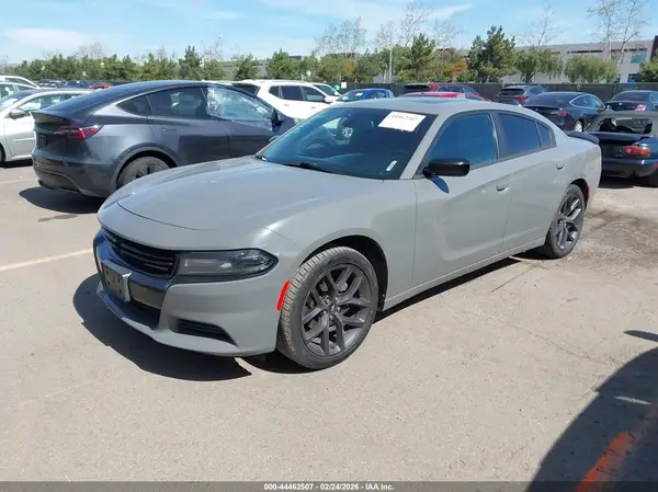 2C3CDXBG1KH571925 2019 DODGE CHARGER - Image 2