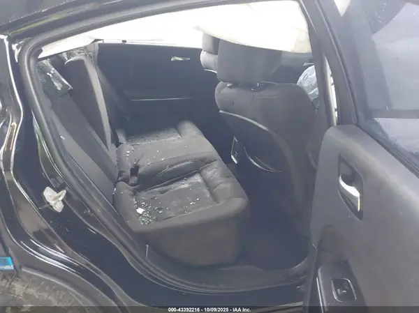 2C3CDXBG1KH664430 2019 DODGE CHARGER - Image 8