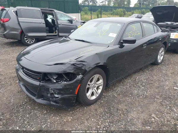 2C3CDXBG1KH664993 2019 DODGE CHARGER - Image 2