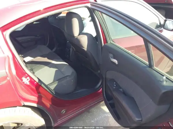 2C3CDXBG1KH666890 2019 DODGE CHARGER - Image 8