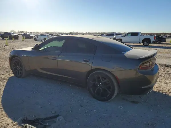 2C3CDXBG1KH670468 2019 DODGE CHARGER - Image 2