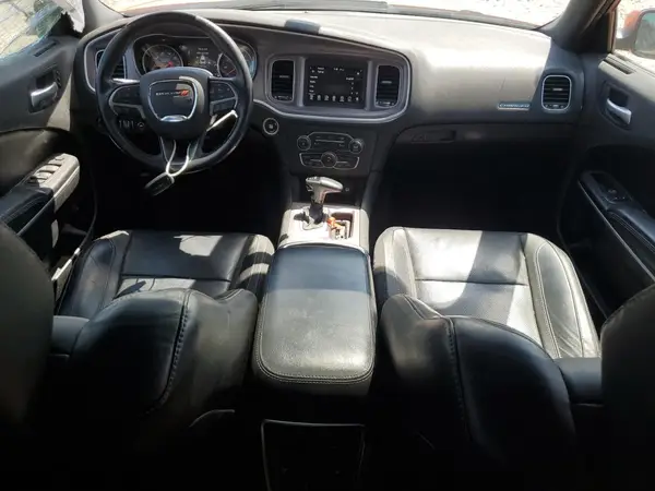 2C3CDXBG1KH695418 2019 DODGE CHARGER - Image 8