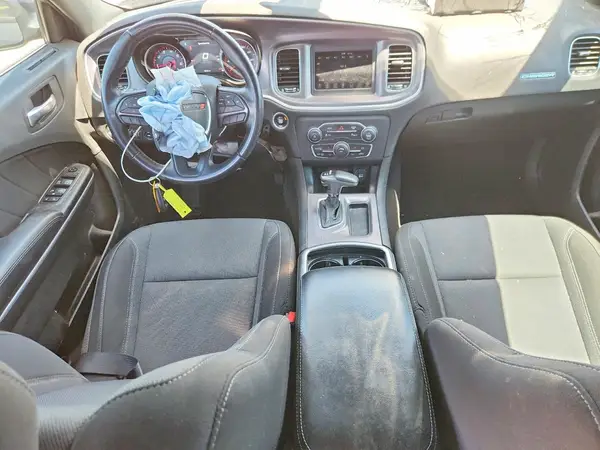 2C3CDXBG1KH699081 2019 DODGE CHARGER - Image 8