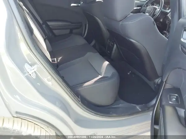 2C3CDXBG1KH705767 2019 DODGE CHARGER - Image 8