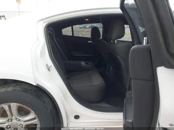 2C3CDXBG1KH710127 2019 DODGE CHARGER - Image 8