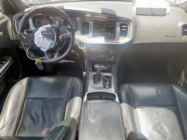 2C3CDXBG1KH711617 2019 DODGE CHARGER - Image 8