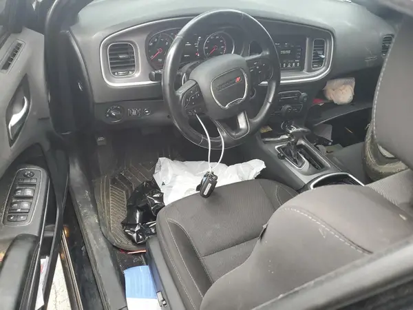 2C3CDXBG1KH717546 2019 DODGE CHARGER - Image 8