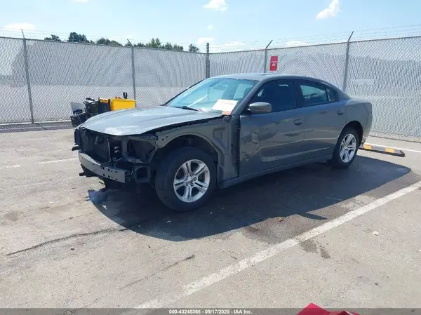 2C3CDXBG1KH720222 2019 DODGE CHARGER - Image 2