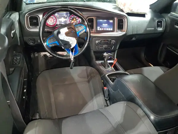 2C3CDXBG1KH720432 2019 DODGE CHARGER - Image 8