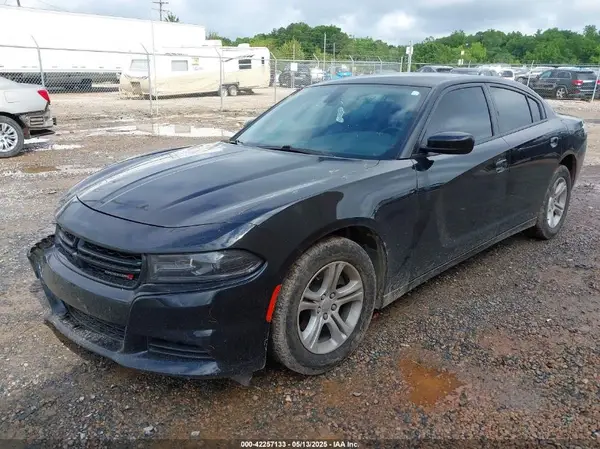 2C3CDXBG1KH754225 2019 DODGE CHARGER - Image 2