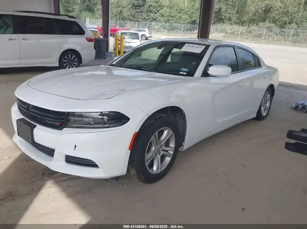 2C3CDXBG1LH116817 2020 DODGE CHARGER - Image 2