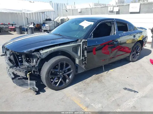2C3CDXBG1LH137148 2020 DODGE CHARGER - Image 2
