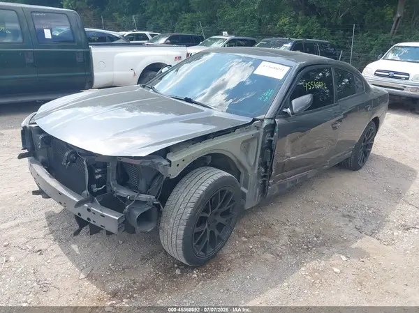 2C3CDXBG1LH144181 2020 DODGE CHARGER - Image 2