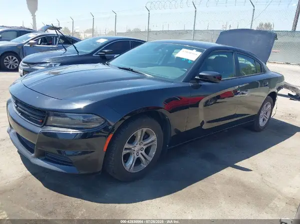 2C3CDXBG1LH153995 2020 DODGE CHARGER - Image 2