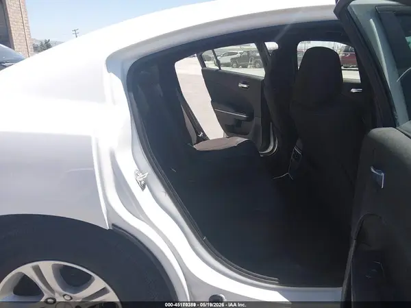 2C3CDXBG1LH179979 2020 DODGE CHARGER - Image 8