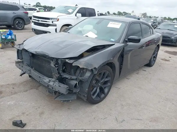 2C3CDXBG1LH186012 2020 DODGE CHARGER - Image 2