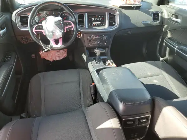2C3CDXBG1LH208686 2020 DODGE CHARGER - Image 8