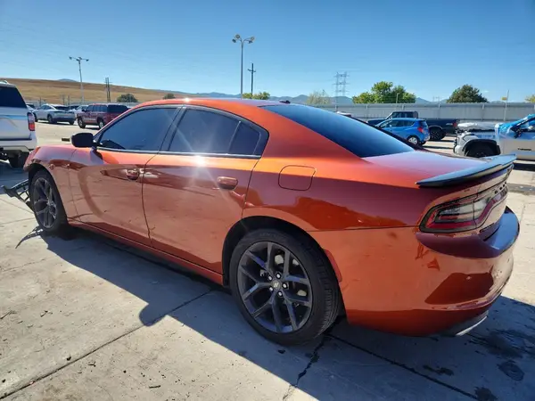2C3CDXBG1MH561608 2021 DODGE CHARGER - Image 2