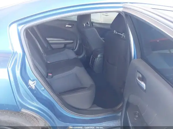 2C3CDXBG1MH648778 2021 DODGE CHARGER - Image 8