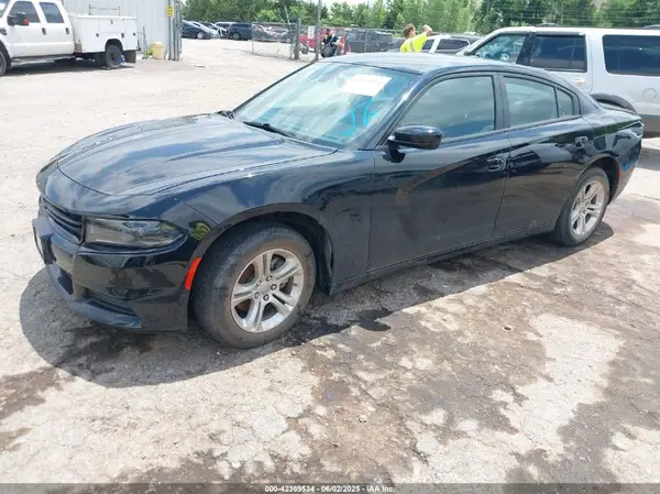 2C3CDXBG1NH239259 2022 DODGE CHARGER - Image 2