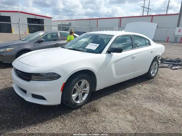 2C3CDXBG1PH653709 2023 DODGE CHARGER - Image 2