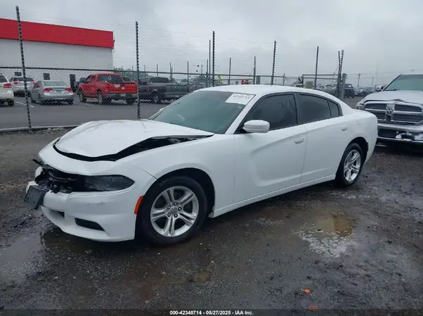 2C3CDXBG2GH109817 2016 DODGE CHARGER - Image 2