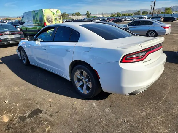 2C3CDXBG2GH167054 2016 DODGE CHARGER - Image 2