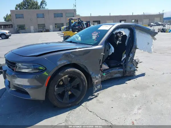 2C3CDXBG2GH180550 2016 DODGE CHARGER - Image 2