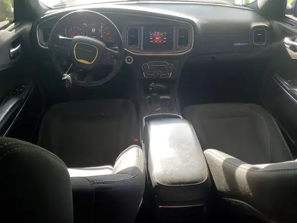 2C3CDXBG2GH310570 2016 DODGE CHARGER - Image 8