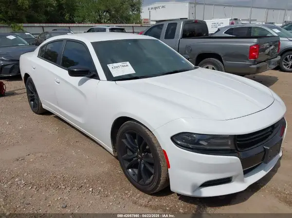 2C3CDXBG2GH333184 2016 DODGE CHARGER - Image 1