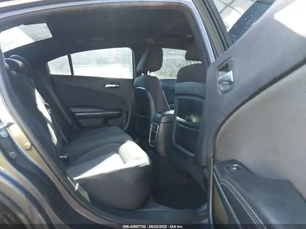 2C3CDXBG2HH621028 2017 DODGE CHARGER - Image 8