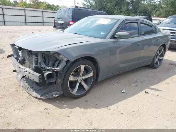 2C3CDXBG2HH627556 2017 DODGE CHARGER - Image 2