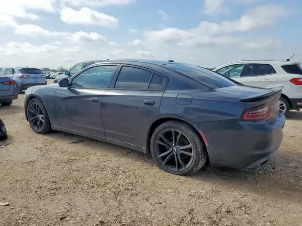 2C3CDXBG2HH643031 2017 DODGE CHARGER - Image 2