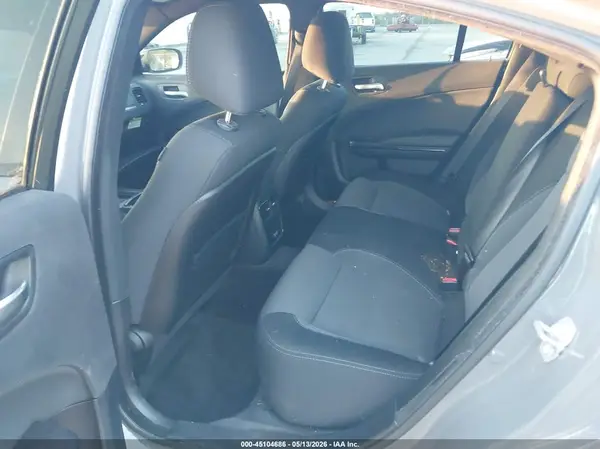 2C3CDXBG2JH150889 2018 DODGE CHARGER - Image 8