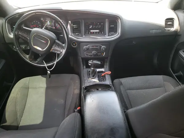 2C3CDXBG2JH157390 2018 DODGE CHARGER - Image 8