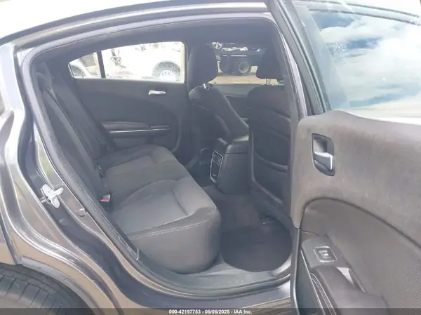 2C3CDXBG2JH170057 2018 DODGE CHARGER - Image 8