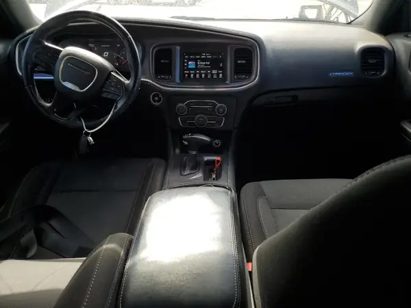 2C3CDXBG2JH188297 2018 DODGE CHARGER - Image 8