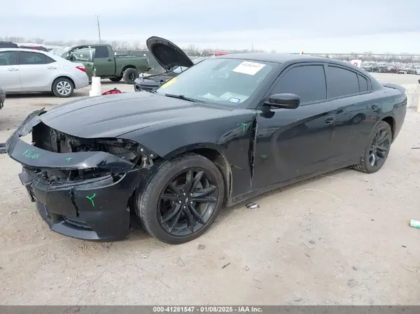 2C3CDXBG2JH200397 2018 DODGE CHARGER - Image 2