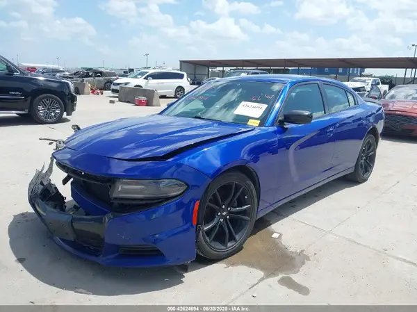 2C3CDXBG2JH203087 2018 DODGE CHARGER - Image 2
