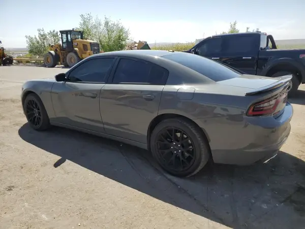 2C3CDXBG2JH239006 2018 DODGE CHARGER - Image 2