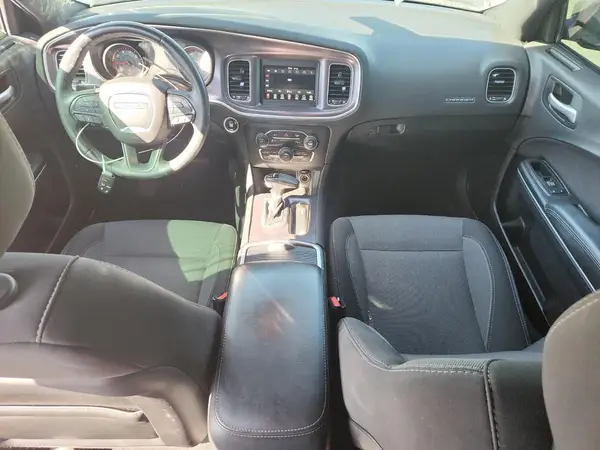 2C3CDXBG2JH281482 2018 DODGE CHARGER - Image 8