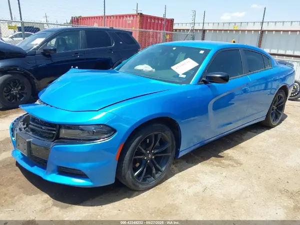 2C3CDXBG2JH290313 2018 DODGE CHARGER - Image 2