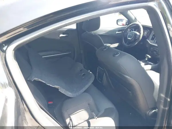 2C3CDXBG2JH319342 2018 DODGE CHARGER - Image 8