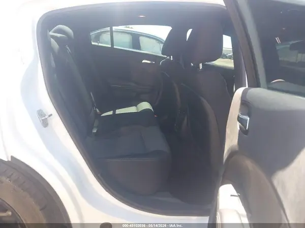 2C3CDXBG2JH335525 2018 DODGE CHARGER - Image 8