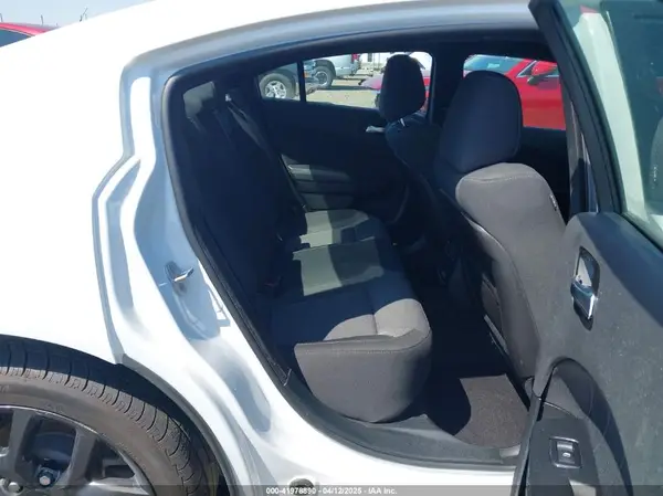 2C3CDXBG2KH505108 2019 DODGE CHARGER - Image 8