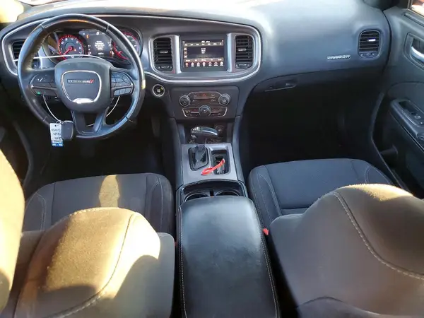 2C3CDXBG2KH615267 2019 DODGE CHARGER - Image 8