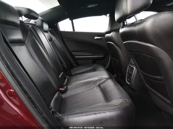 2C3CDXBG2KH643411 2019 DODGE CHARGER - Image 8