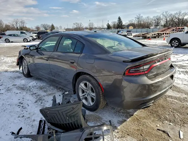 2C3CDXBG2KH655137 2019 DODGE CHARGER - Image 2