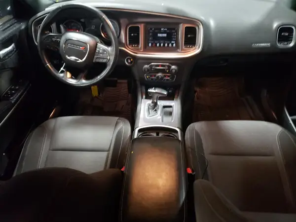 2C3CDXBG2KH707835 2019 DODGE CHARGER - Image 8