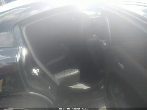 2C3CDXBG2KH709259 2019 DODGE CHARGER - Image 8